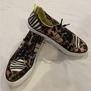 Jelly Pop Animal Print Tennis Shoes